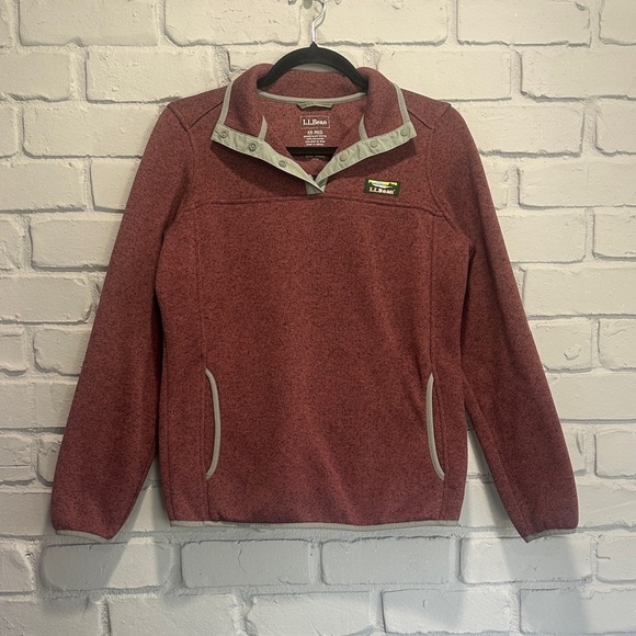 L.L. Bean Sweaters - NWOT L.L. Bean Women Red Zip-Up Sweater size XS